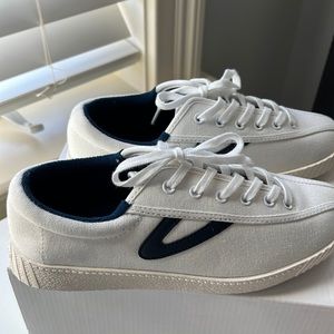 Women’s Tretorn Sneakers.Size 7. Brand new in box